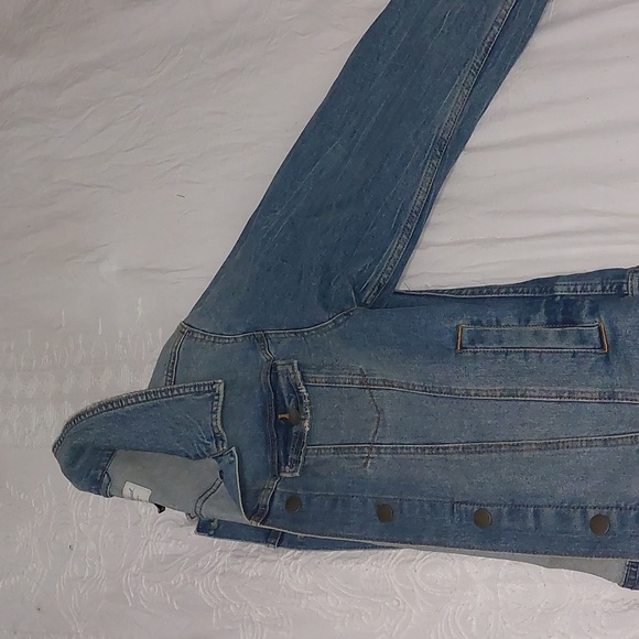 Jean Jacket - Picture 4 of 4